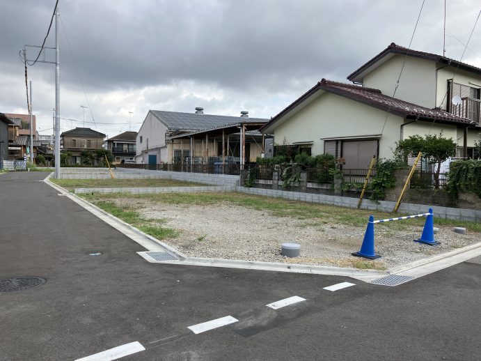 ・愛車を雨風から守り、ガレージで車作業もできる。憧れのガレージ付の設計プランもございます♪